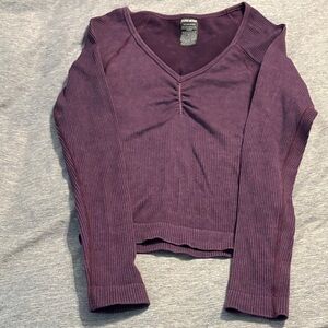 Purple V-Neck Long Sleeve Athletic Top